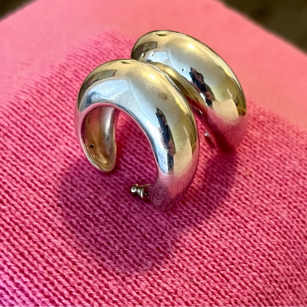Tapered Silver Hoop Earrings - Picture 2 of 16